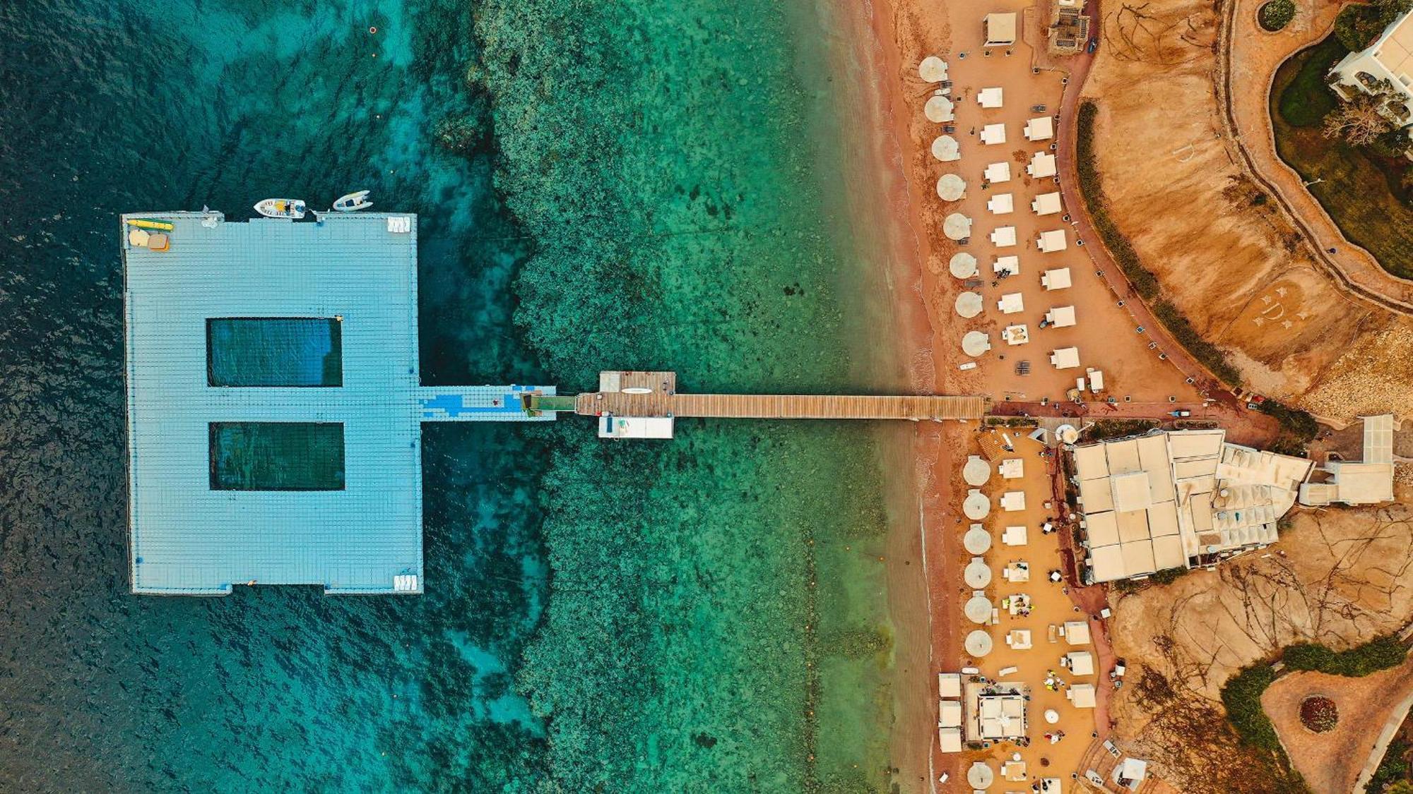 Domina Coral Bay Resort, Diving , Spa & Casino Sharm el Sheikh Esterno foto Aerial view of the Red Sea